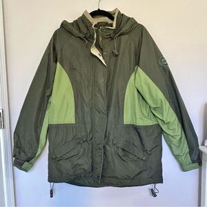 Northern Reflections Green Hiking Coat Size Medium